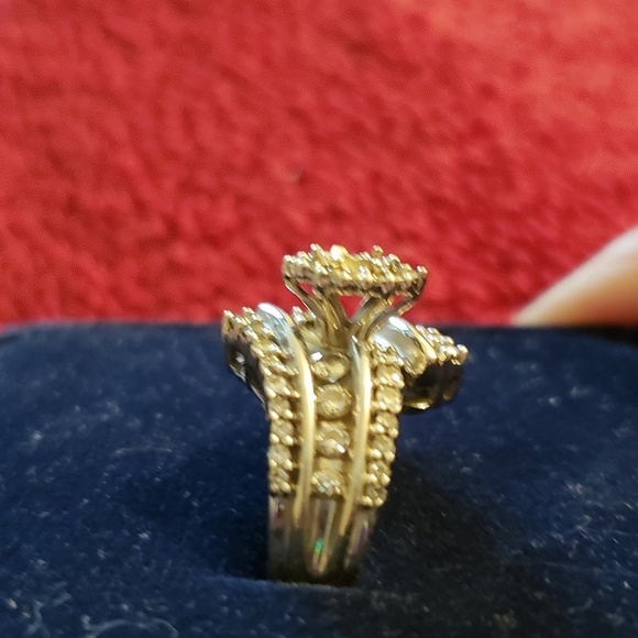 🆕️💝TRADED💝Keepsake Genuine Diamond Ring🆕️ - Picture 5 of 8